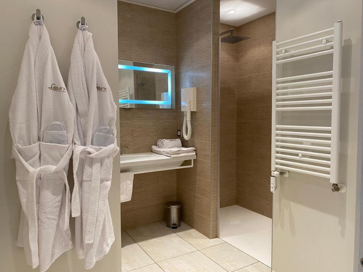 Aparthotel Le 1837 Saint-Affrique Zewnętrze zdjęcie